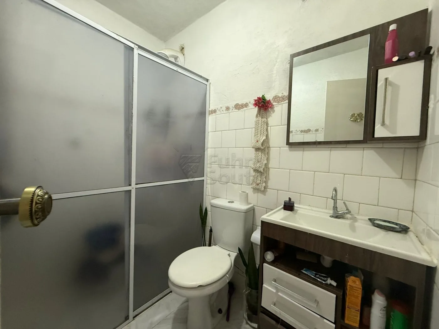Comprar Apartamento / Padr&atilde;o em Pelotas R$ 212.000,00 - Foto 4