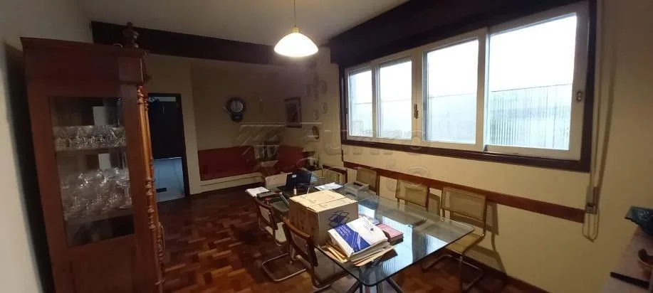 Comprar Casa / Padr&atilde;o em Pelotas R$ 3.020.000,00 - Foto 3