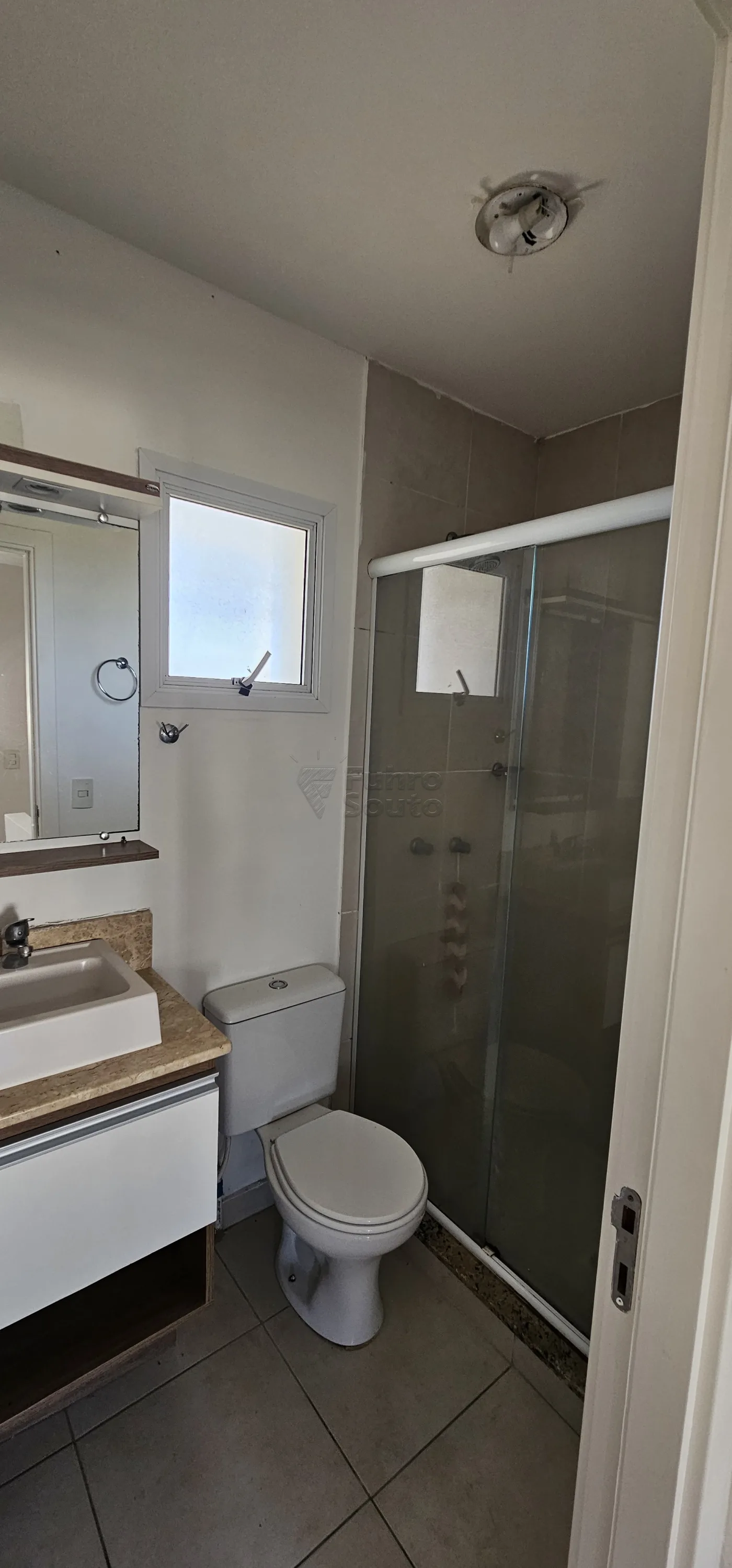 Comprar Casa / Condom&iacute;nio em Pelotas R$ 530.000,00 - Foto 7