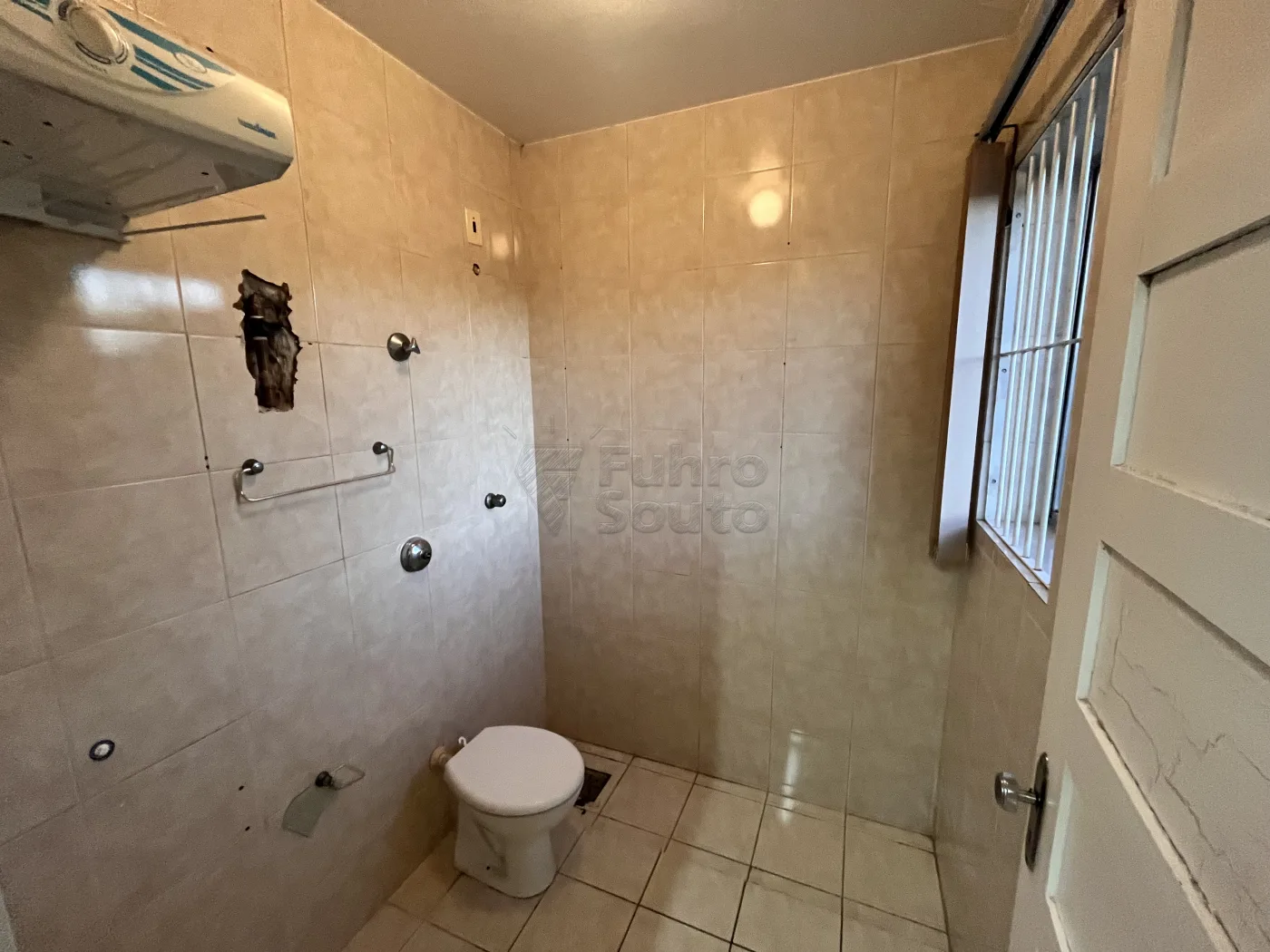 Comprar Apartamento / Padr&atilde;o em Pelotas R$ 340.000,00 - Foto 13
