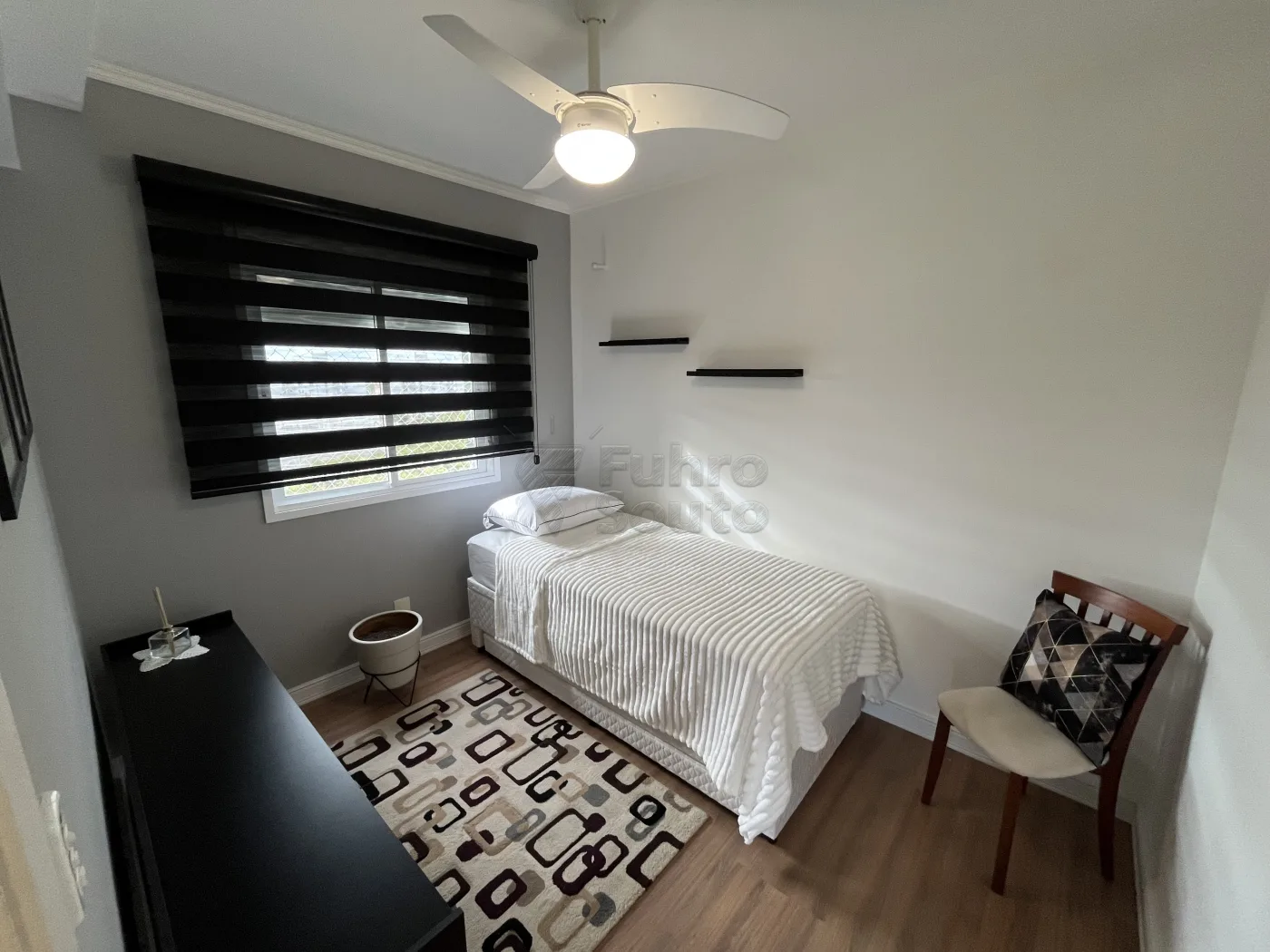 Comprar Apartamento / Padr&atilde;o em Pelotas R$ 539.000,00 - Foto 7