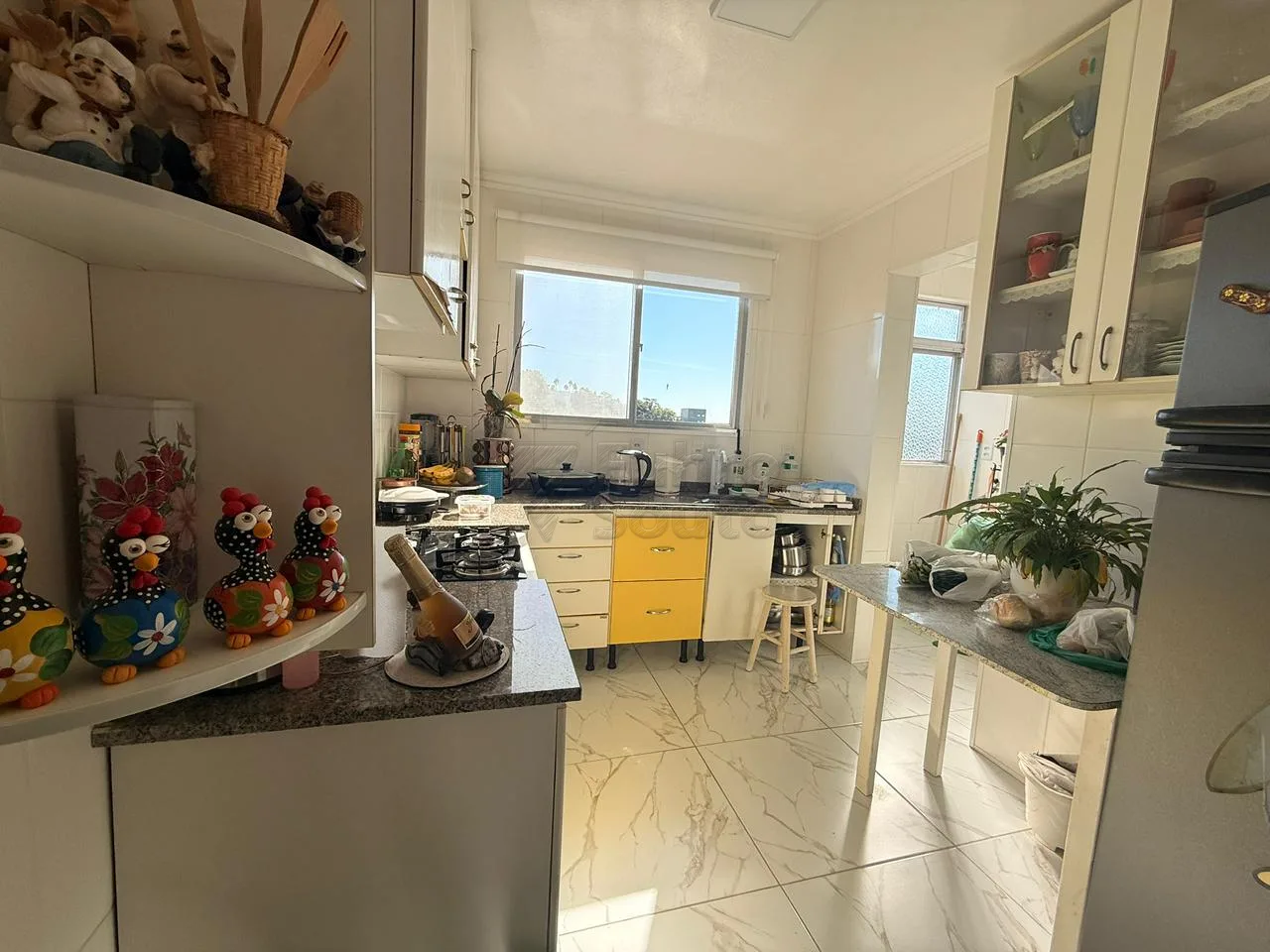 Comprar Apartamento / Padr&atilde;o em Pelotas R$ 280.000,00 - Foto 4