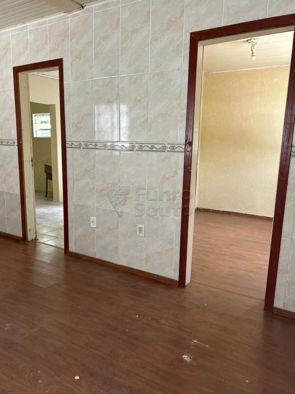 Comprar Casa / Padr&atilde;o em Pelotas R$ 288.000,00 - Foto 14