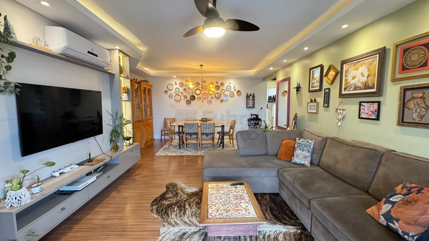 Comprar Apartamento / Padr&atilde;o em Pelotas R$ 980.000,00 - Foto 1