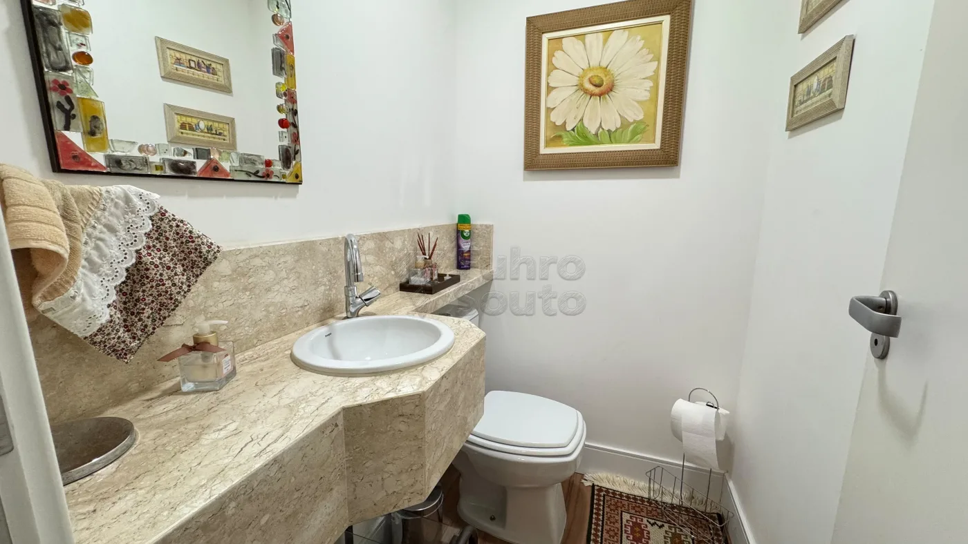 Comprar Apartamento / Padr&atilde;o em Pelotas R$ 980.000,00 - Foto 13