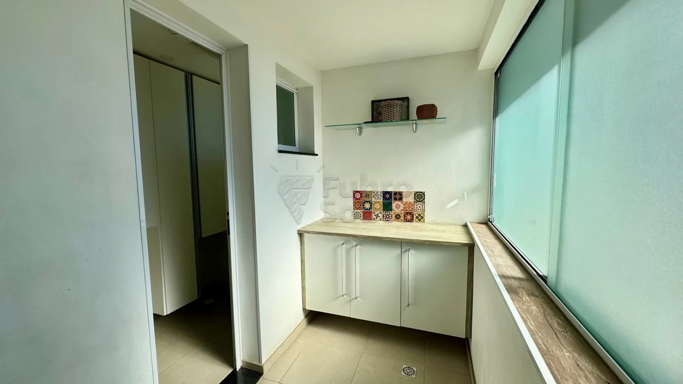Comprar Apartamento / Padr&atilde;o em Pelotas R$ 1.800.000,00 - Foto 7