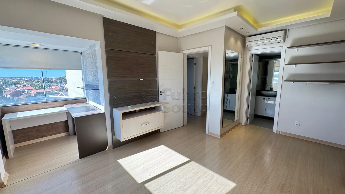 Comprar Apartamento / Padr&atilde;o em Pelotas R$ 1.800.000,00 - Foto 11