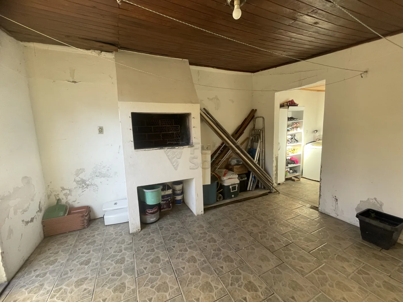 Comprar Casa / Padr&atilde;o em Pelotas R$ 590.000,00 - Foto 11