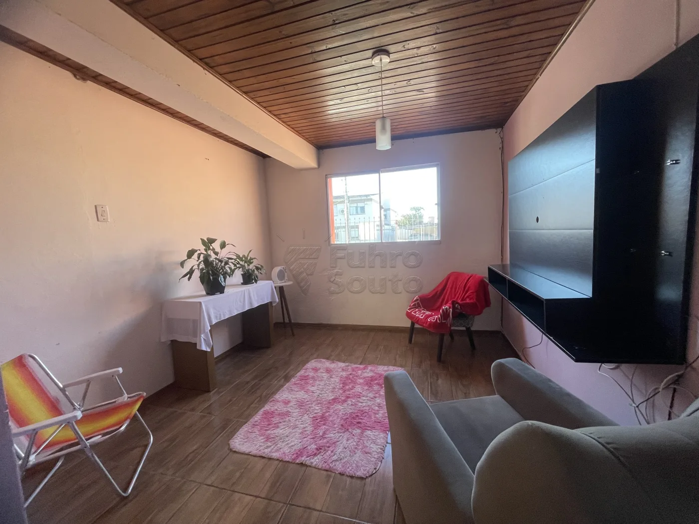Comprar Casa / Padr&atilde;o em Pelotas R$ 590.000,00 - Foto 1