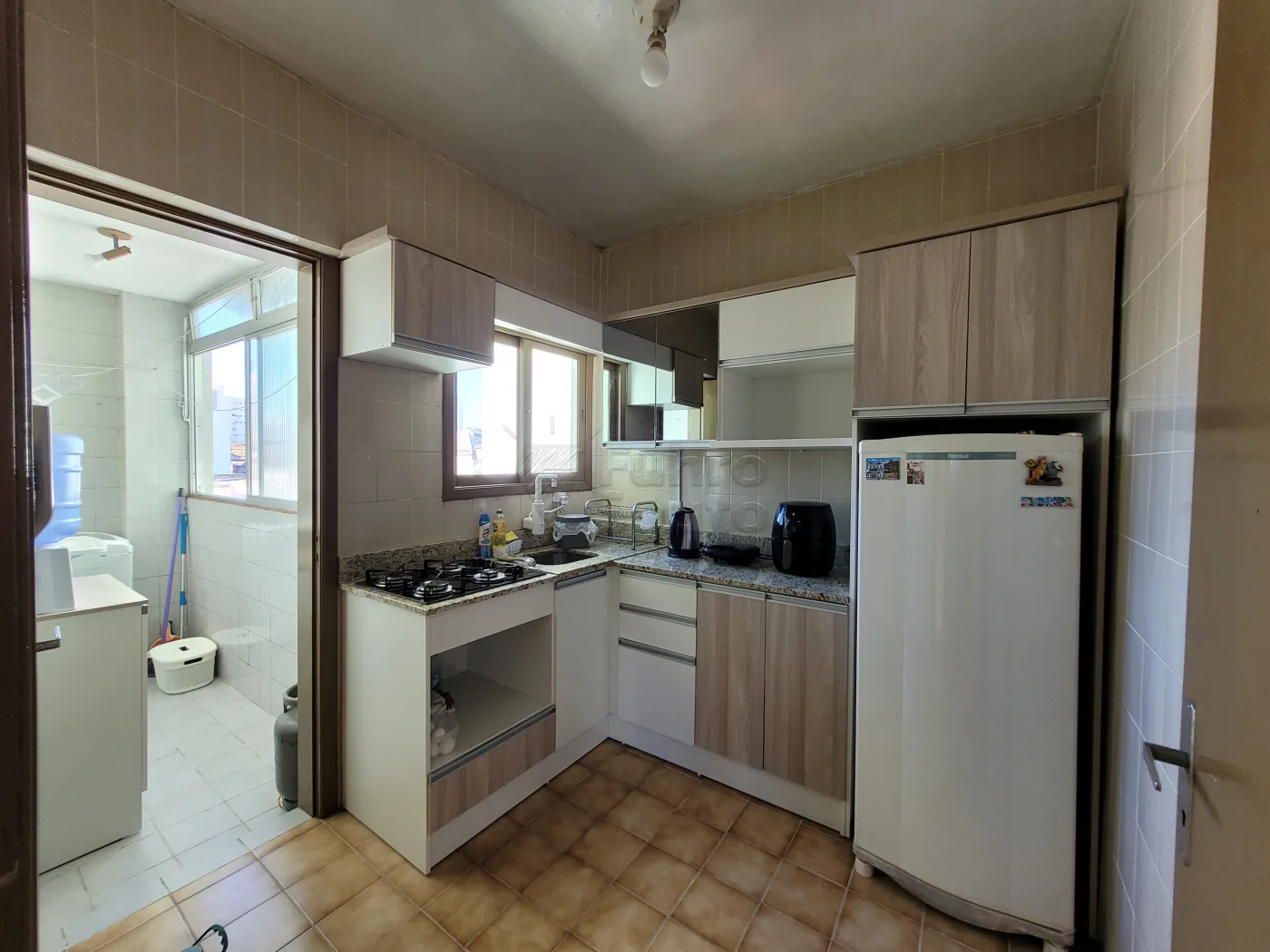 Comprar Apartamento / Padr&atilde;o em Pelotas R$ 220.000,00 - Foto 5