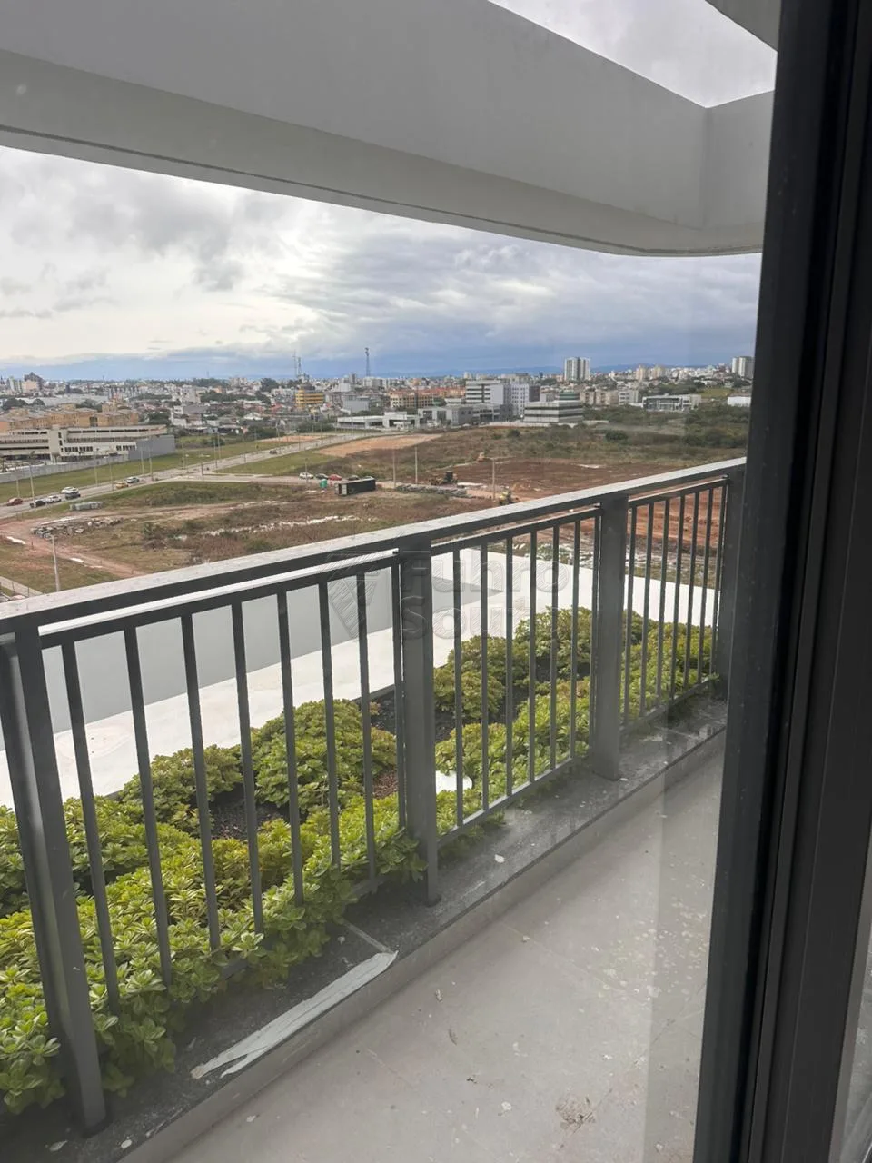 Comprar Comercial / Sala em Condom&iacute;nio em Pelotas R$ 950.000,00 - Foto 2