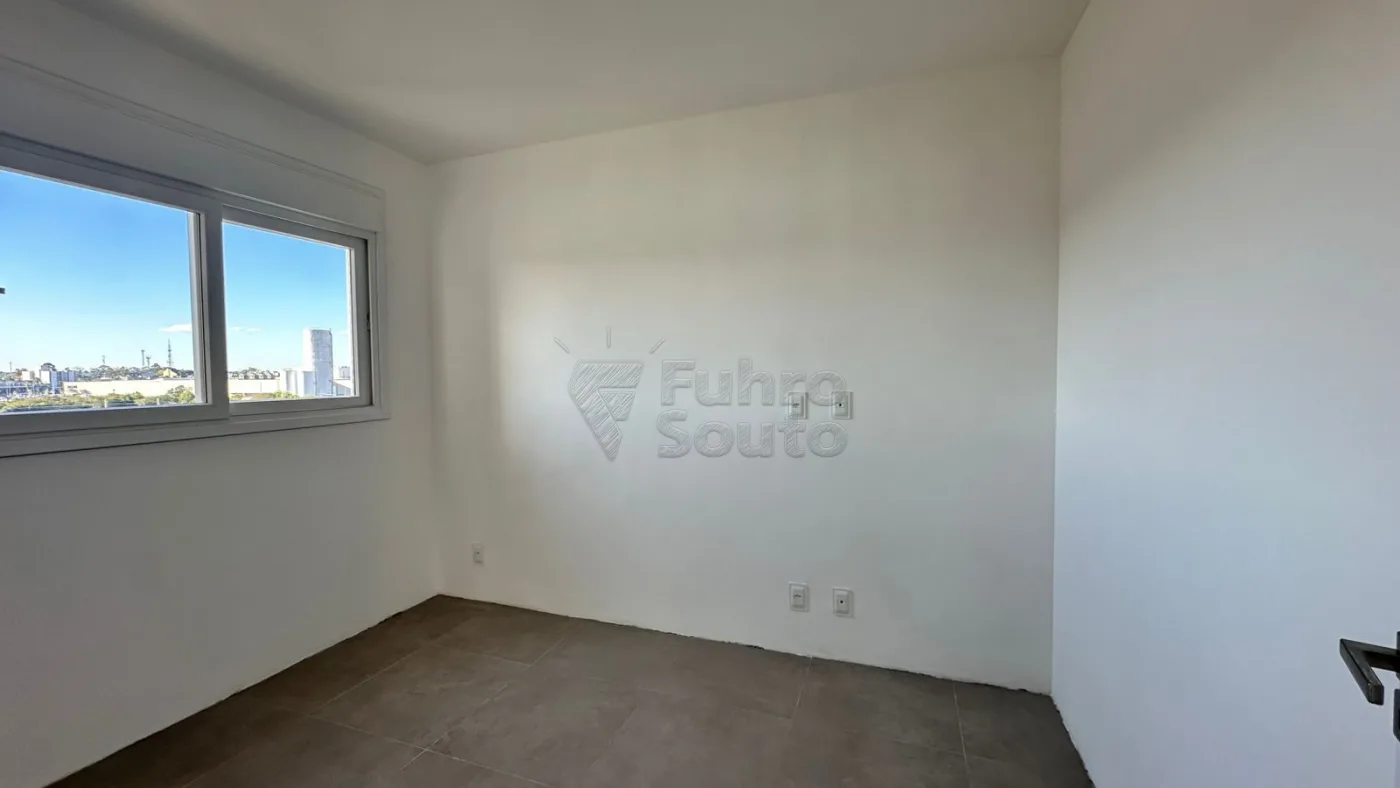 Comprar Apartamento / Padr&atilde;o em Pelotas R$ 520.000,00 - Foto 7
