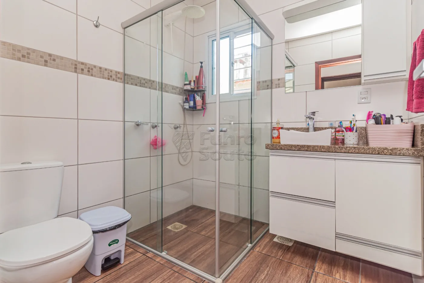 Comprar Casa / Padr&atilde;o em Pelotas R$ 1.380.000,00 - Foto 15