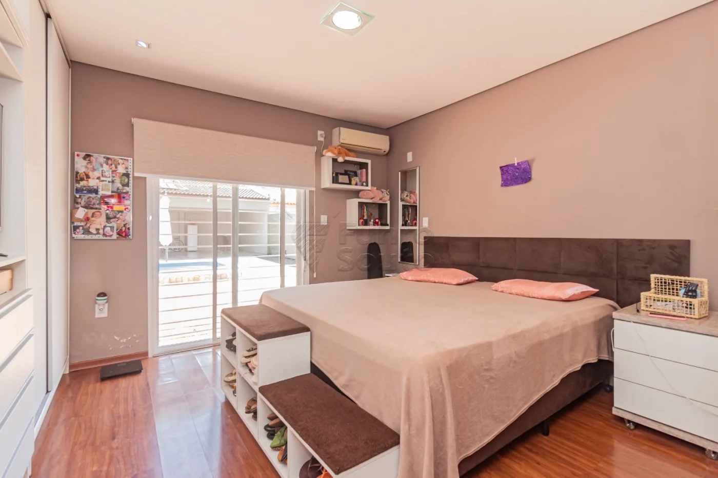 Comprar Casa / Padr&atilde;o em Pelotas R$ 1.380.000,00 - Foto 13