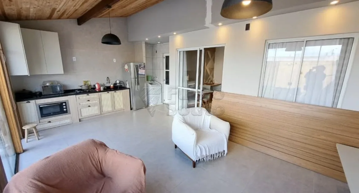 Comprar Casa / Condom&iacute;nio em Pelotas R$ 365.000,00 - Foto 3