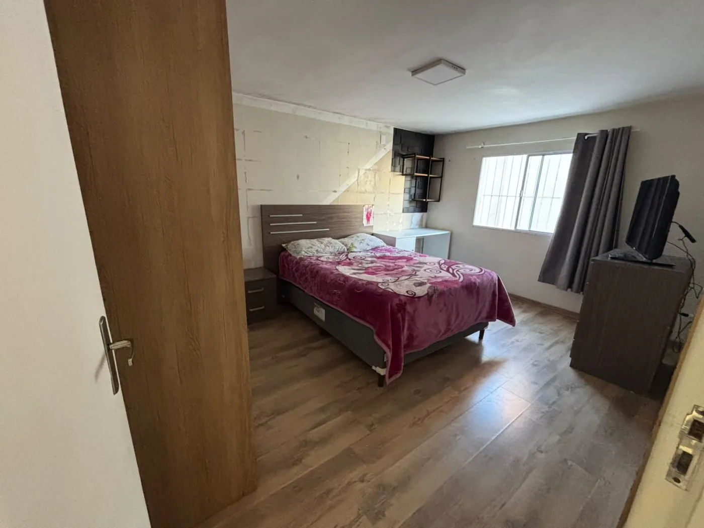 Comprar Casa / Padr&atilde;o em Pelotas R$ 450.000,00 - Foto 14
