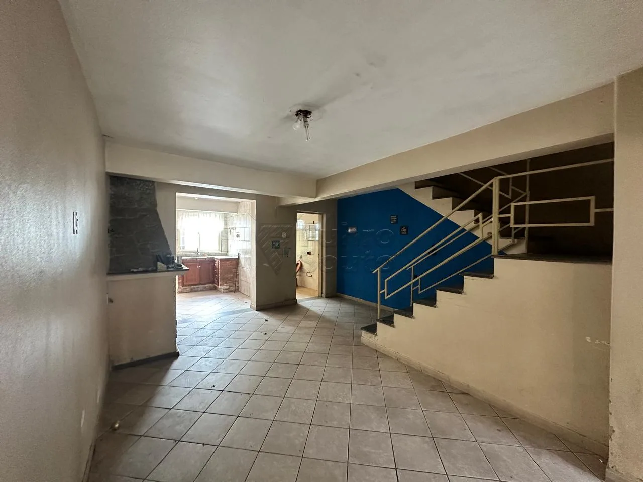 Comprar Casa / Padr&atilde;o em Pelotas R$ 375.000,00 - Foto 9