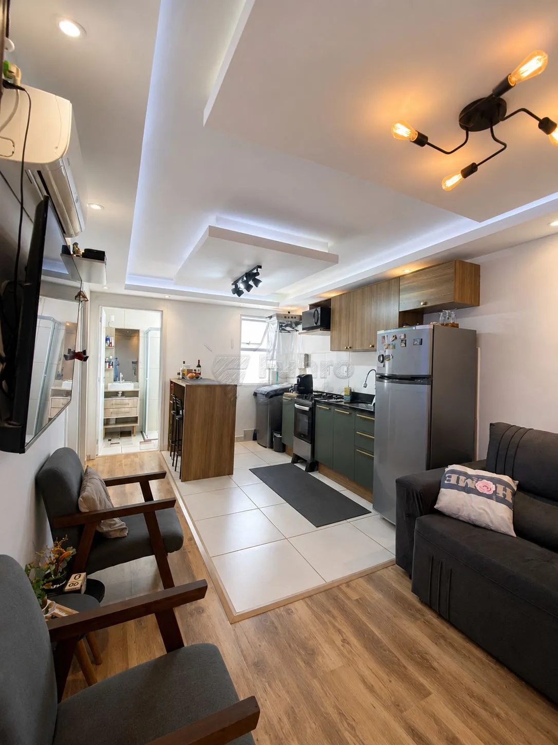Comprar Apartamento / Padr&atilde;o em Pelotas R$ 190.000,00 - Foto 1