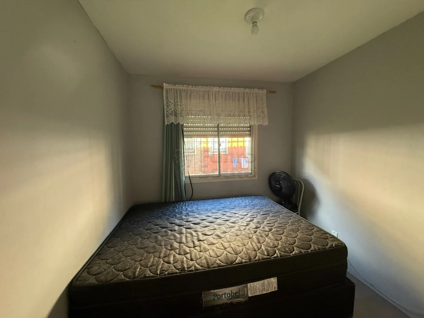Comprar Apartamento / Padr&atilde;o em Pelotas R$ 150.000,00 - Foto 2
