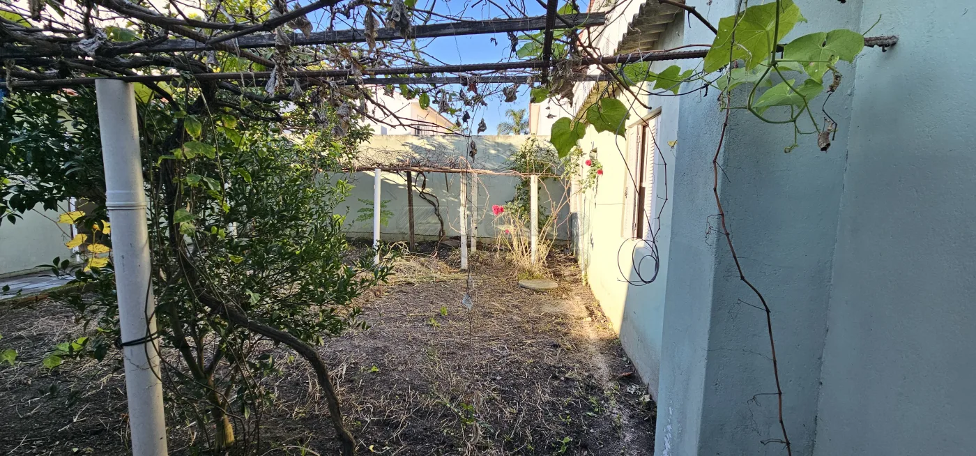 Comprar Casa / Padr&atilde;o em Pelotas R$ 800.000,00 - Foto 17