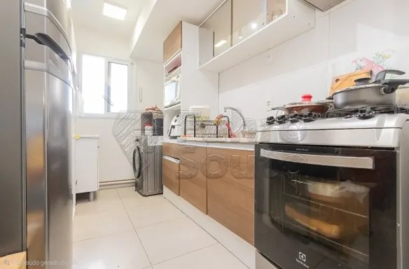 Comprar Apartamento / Padr&atilde;o em Pelotas R$ 315.000,00 - Foto 3