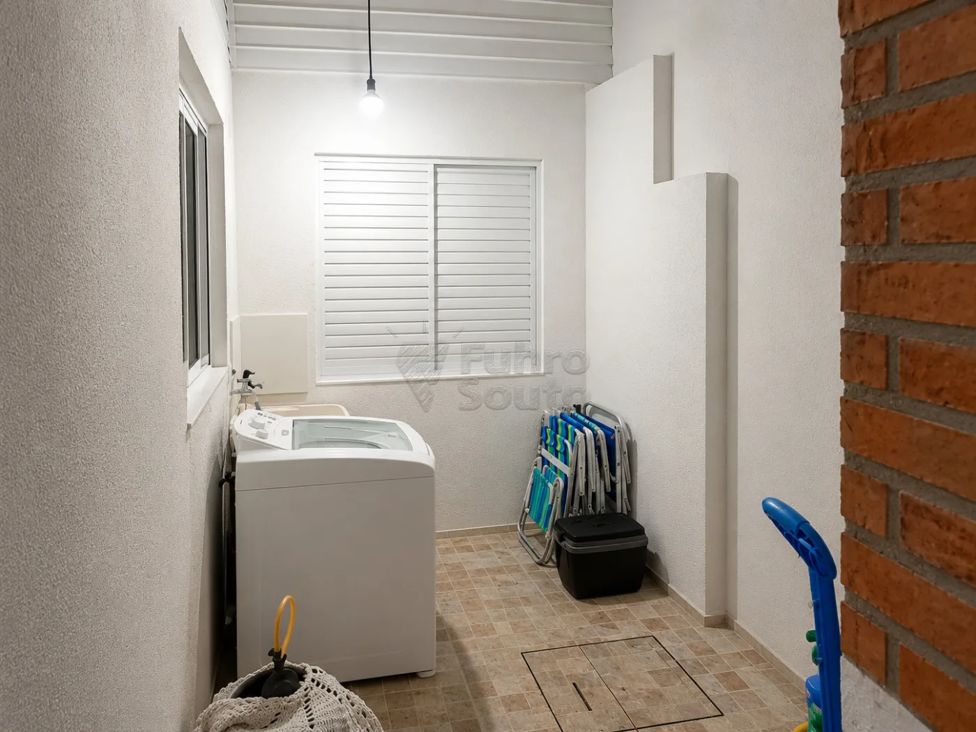 Comprar Casa / Condom&iacute;nio em Pelotas R$ 240.000,00 - Foto 7