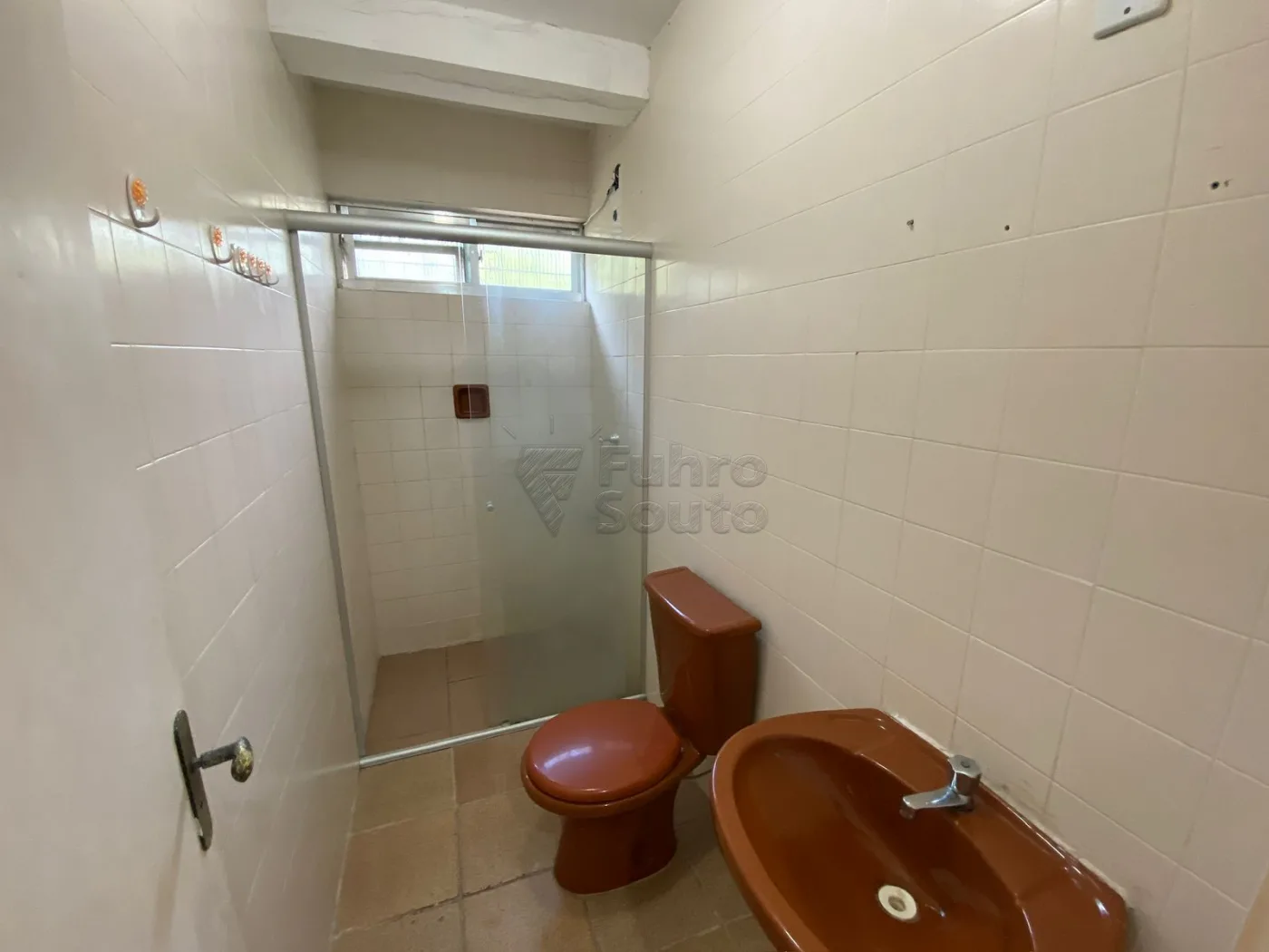 Comprar Apartamento / Padr&atilde;o em Pelotas R$ 225.000,00 - Foto 6