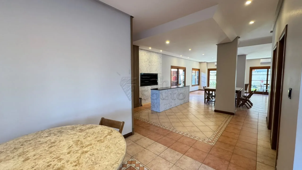 Comprar Apartamento / Padr&atilde;o em Pelotas R$ 1.190.000,00 - Foto 10