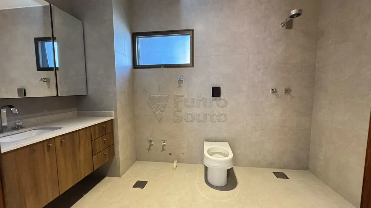 Comprar Apartamento / Padr&atilde;o em Pelotas R$ 1.190.000,00 - Foto 16