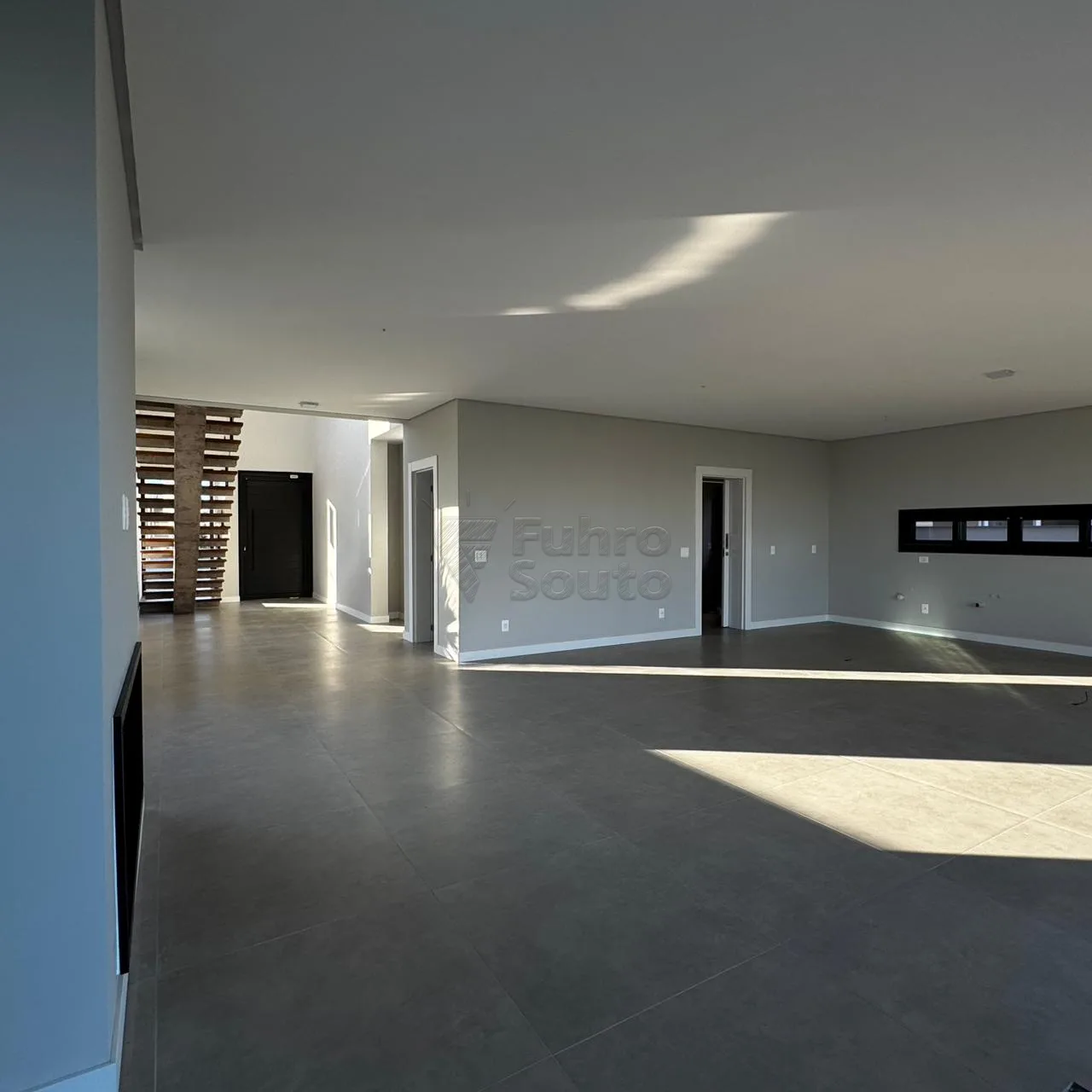 Comprar Casa / Condom&iacute;nio em Pelotas R$ 2.290.000,00 - Foto 5