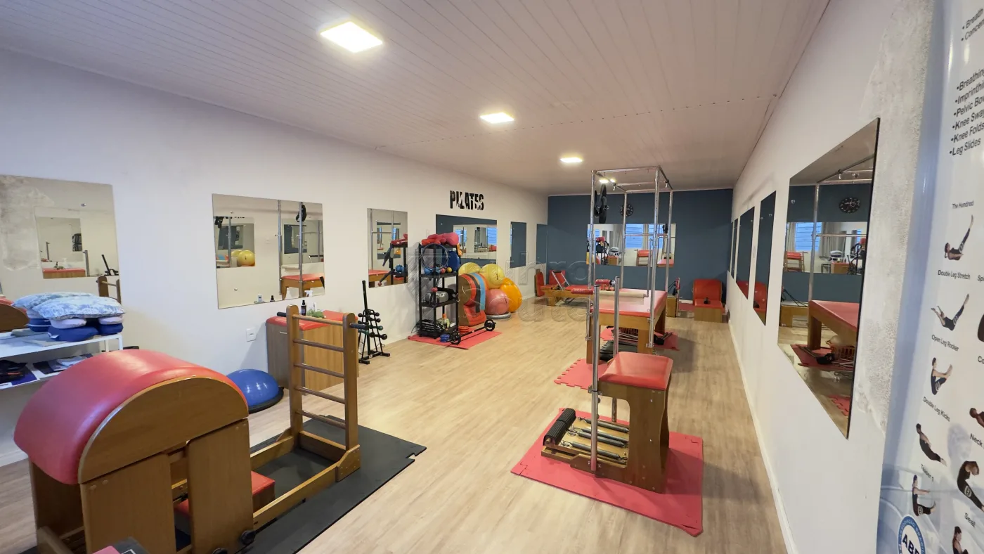 Comprar Comercial / Pr&eacute;dio em Pelotas R$ 330.000,00 - Foto 2