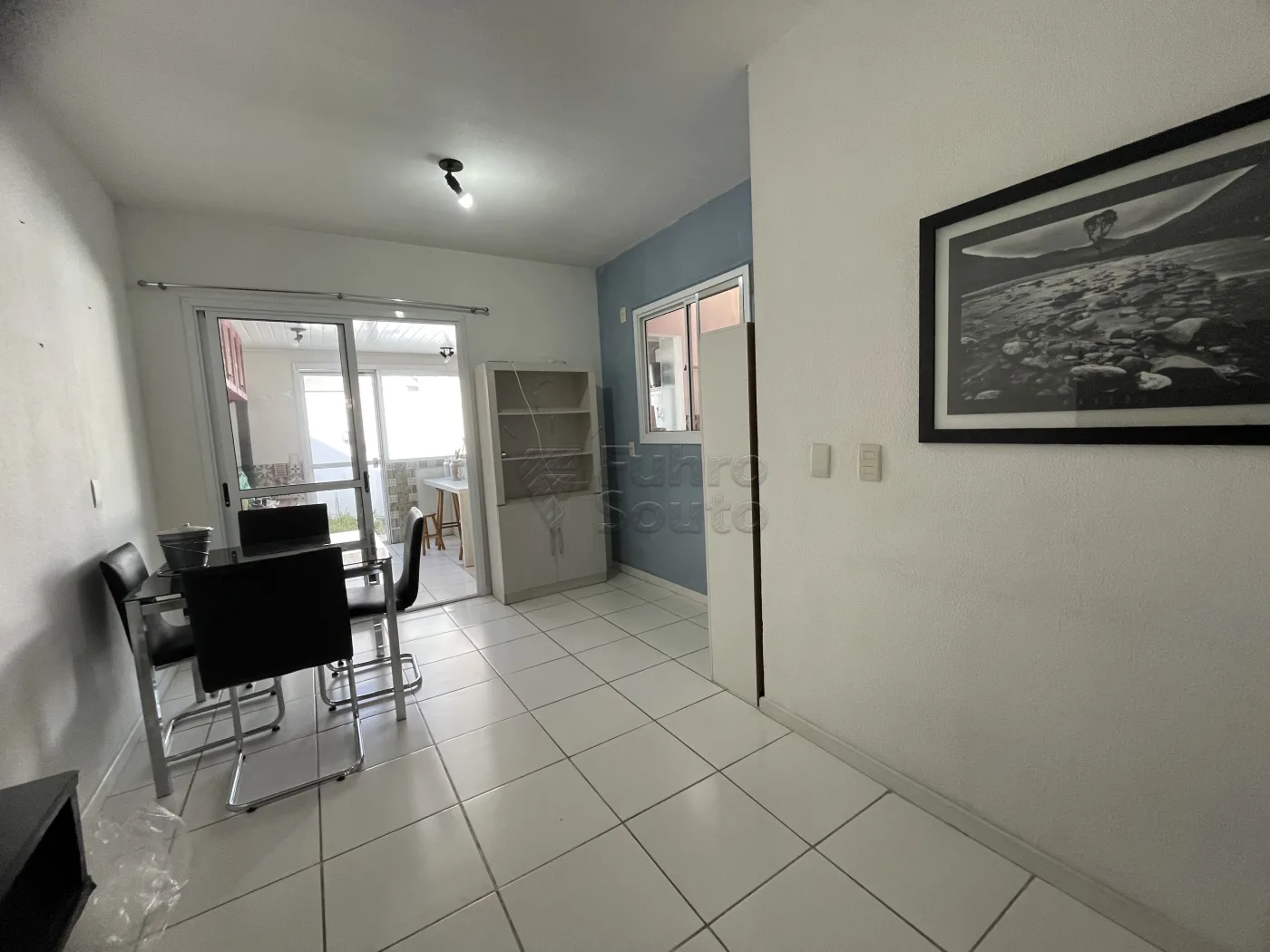 Comprar Casa / Condom&iacute;nio em Pelotas R$ 270.000,00 - Foto 1