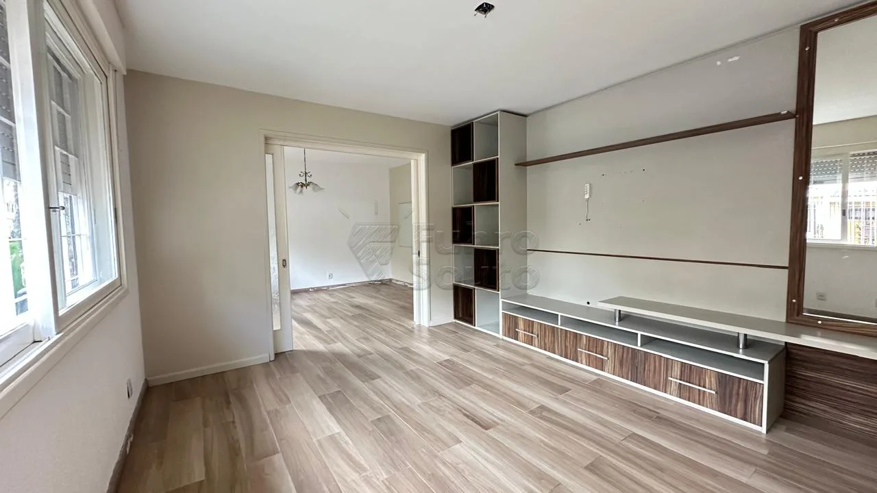 Comprar Casa / Padr&atilde;o em Pelotas R$ 1.800.000,00 - Foto 1