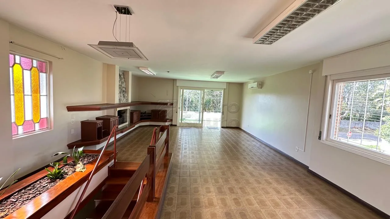 Comprar Casa / Padr&atilde;o em Pelotas R$ 1.800.000,00 - Foto 12