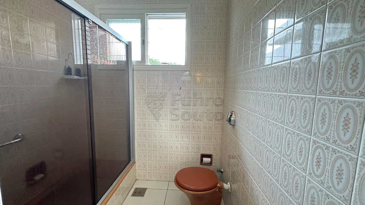 Comprar Casa / Padr&atilde;o em Pelotas R$ 1.800.000,00 - Foto 22