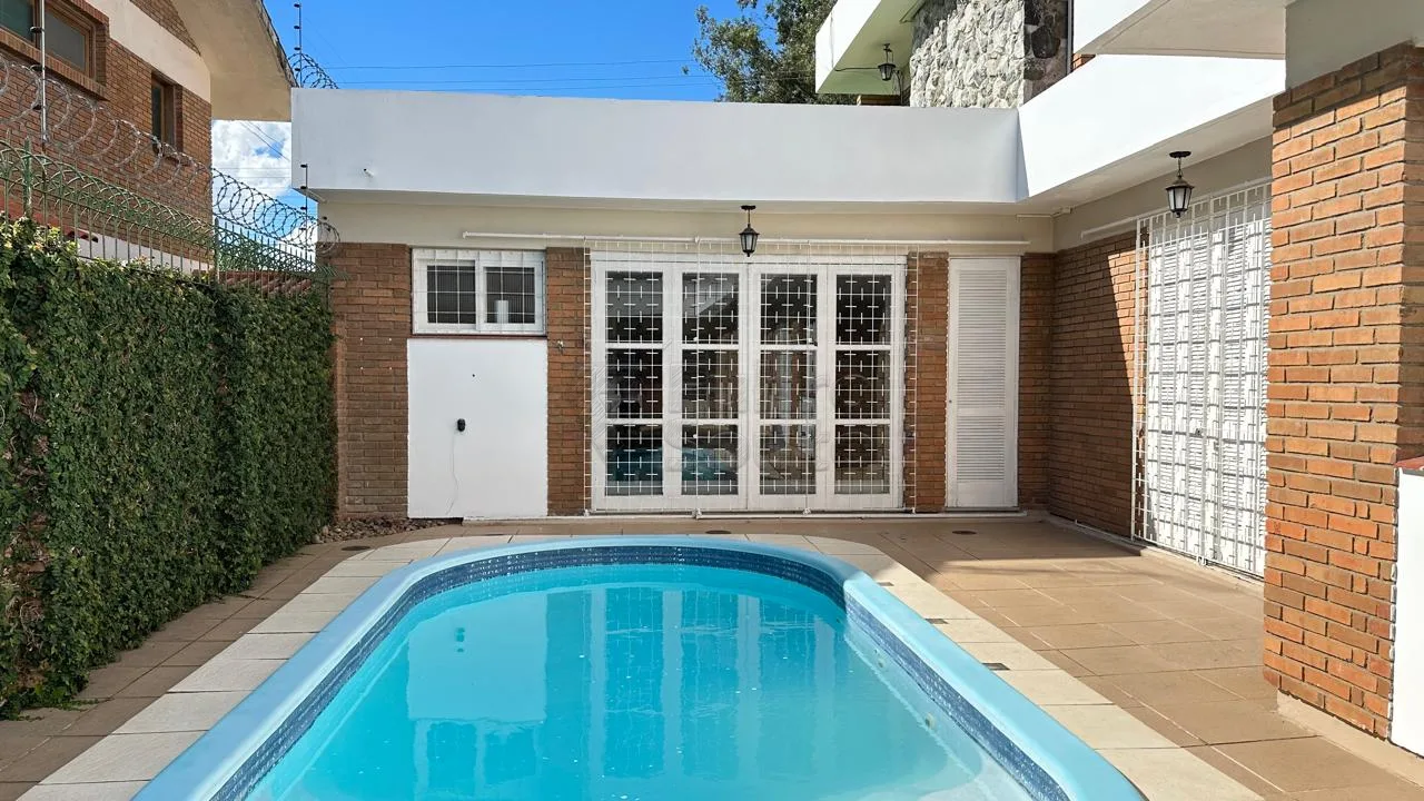 Comprar Casa / Padr&atilde;o em Pelotas R$ 1.800.000,00 - Foto 25
