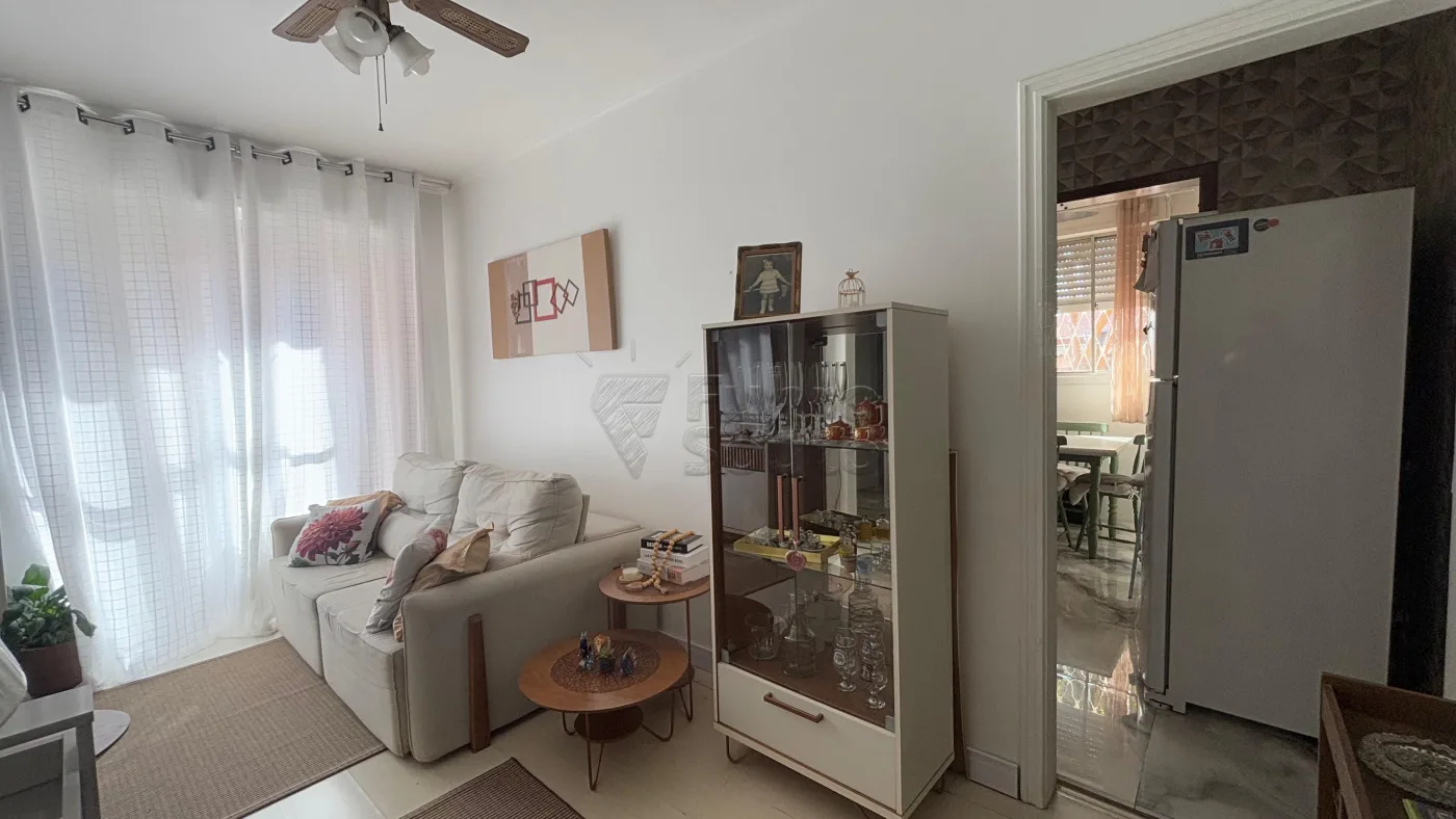 Comprar Apartamento / Padr&atilde;o em Pelotas R$ 320.000,00 - Foto 3