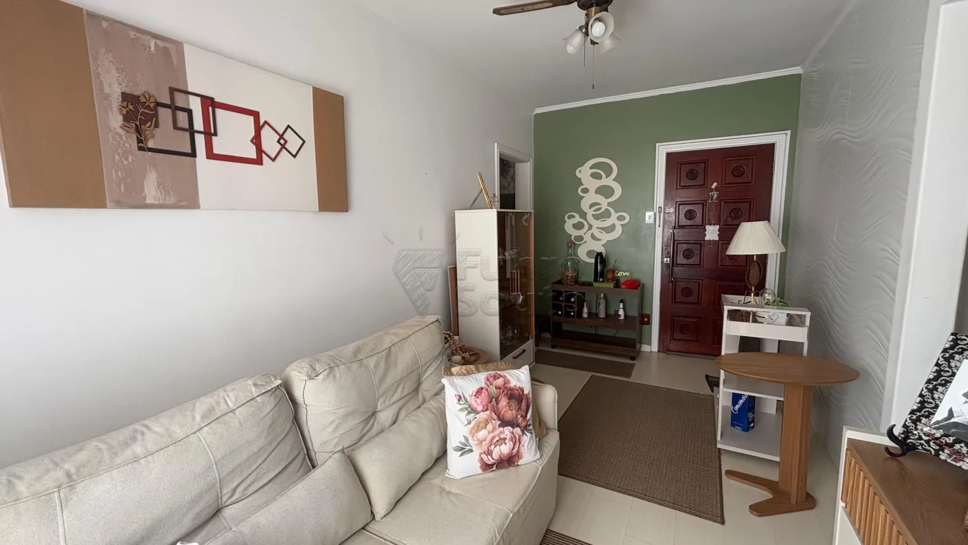 Comprar Apartamento / Padr&atilde;o em Pelotas R$ 320.000,00 - Foto 1