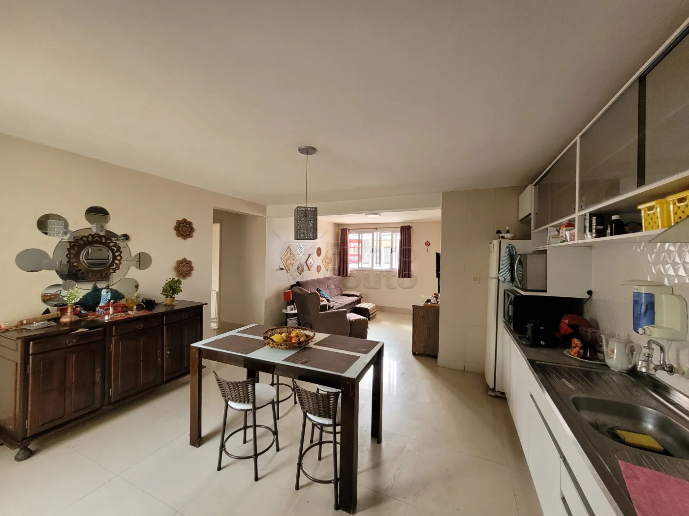 Comprar Apartamento / Padr&atilde;o em Pelotas R$ 270.000,00 - Foto 5