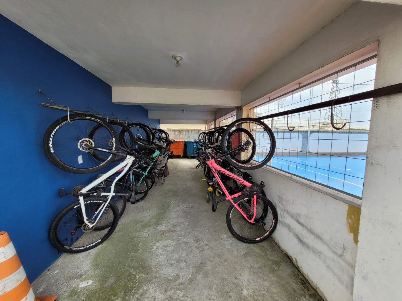 Comprar Apartamento / Padr&atilde;o em Pelotas R$ 270.000,00 - Foto 13