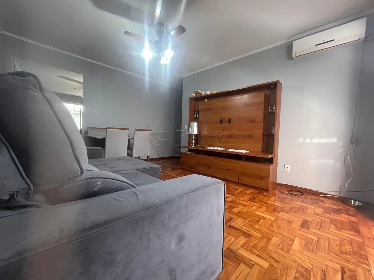 Comprar Apartamento / Padr&atilde;o em Pelotas R$ 350.000,00 - Foto 2