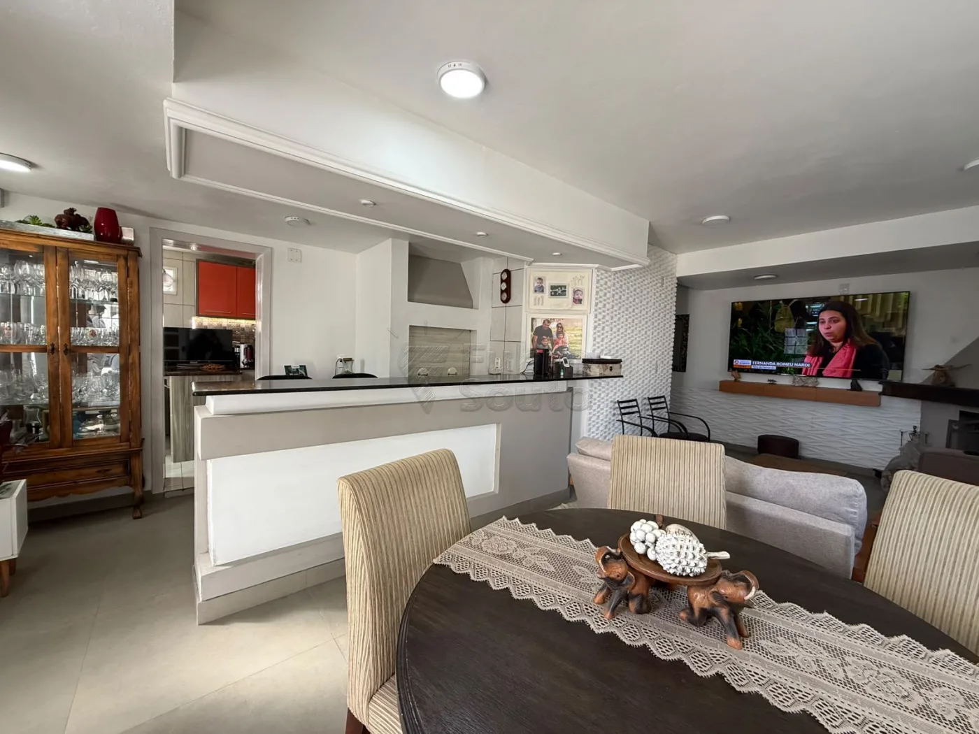 Comprar Casa / Padr&atilde;o em Rio Grande R$ 954.000,00 - Foto 2