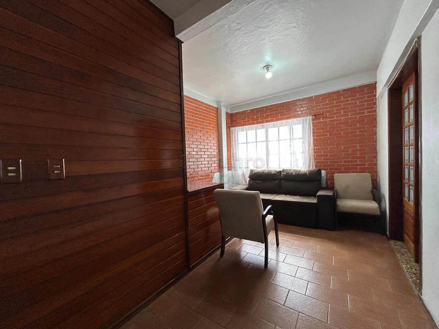 Comprar Casa / Padr&atilde;o em Pelotas R$ 480.000,00 - Foto 2
