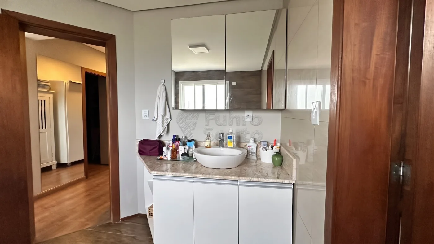 Comprar Casa / Condom&iacute;nio em Pelotas R$ 2.500.000,00 - Foto 21