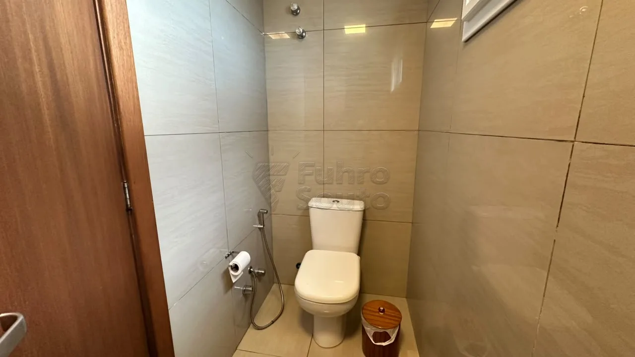 Comprar Casa / Condom&iacute;nio em Pelotas R$ 2.500.000,00 - Foto 24