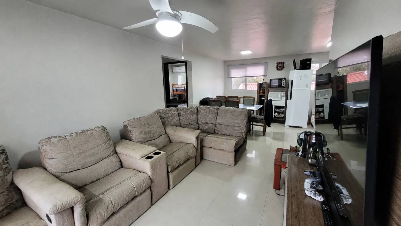 Comprar Apartamento / Padr&atilde;o em Pelotas R$ 265.000,00 - Foto 1