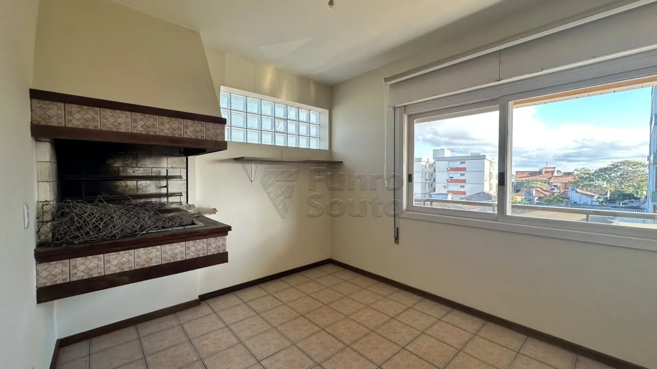 Comprar Apartamento / Padr&atilde;o em Pelotas R$ 700.000,00 - Foto 6