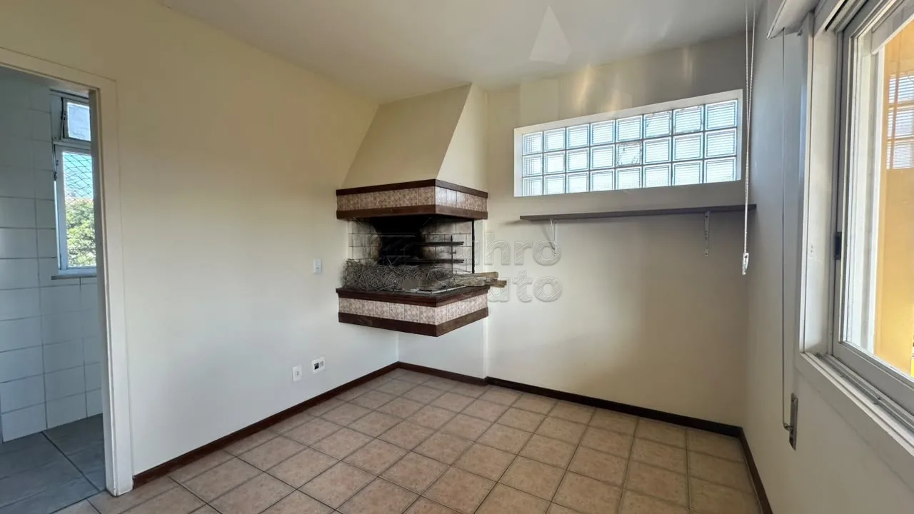 Comprar Apartamento / Padr&atilde;o em Pelotas R$ 700.000,00 - Foto 5