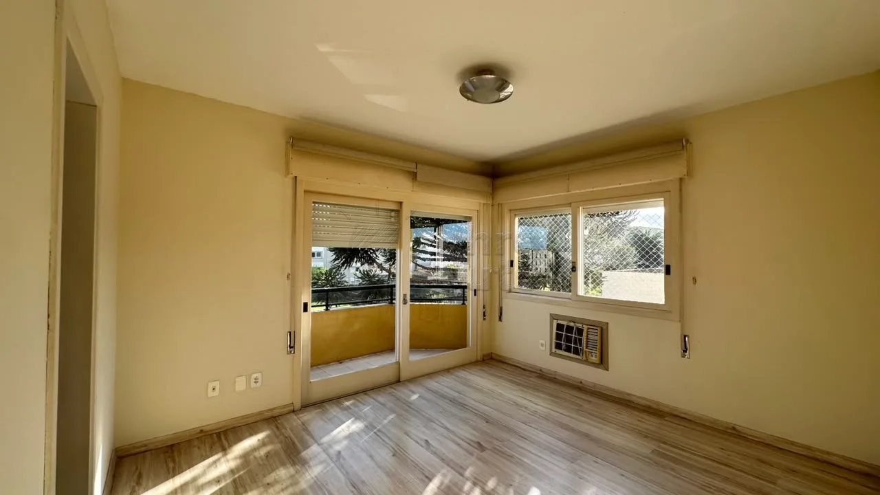 Comprar Apartamento / Padr&atilde;o em Pelotas R$ 700.000,00 - Foto 9