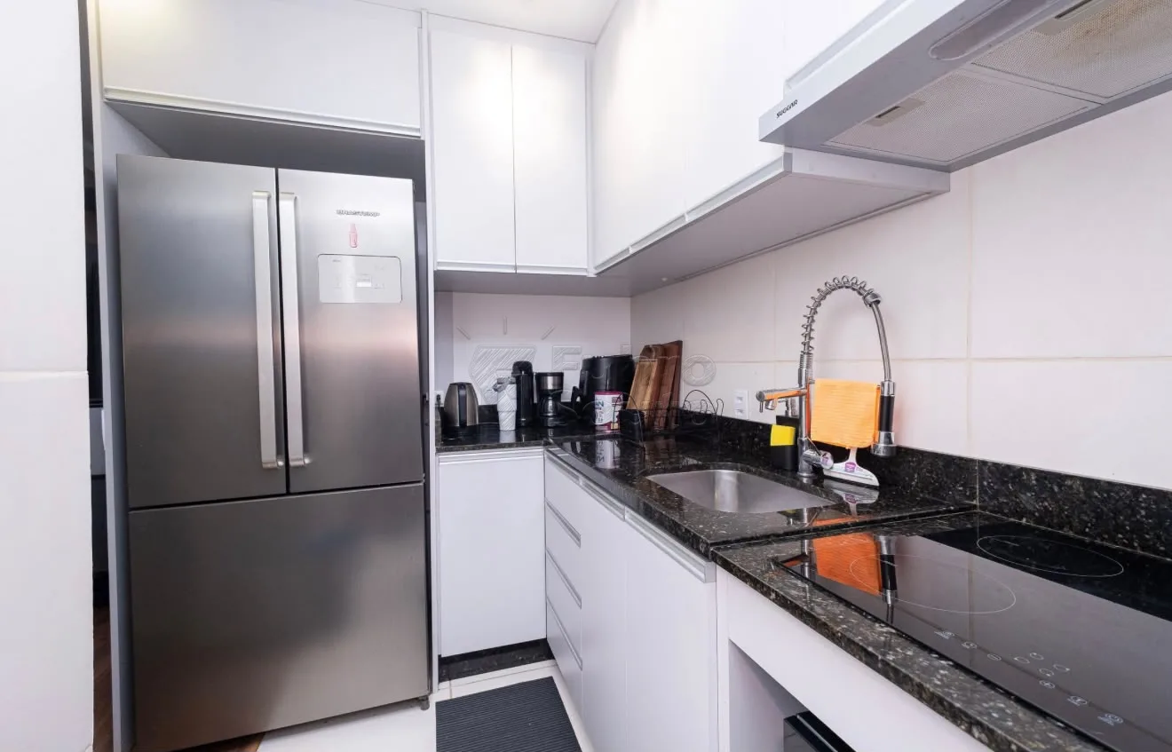 Comprar Apartamento / Padr&atilde;o em Pelotas R$ 280.000,00 - Foto 7